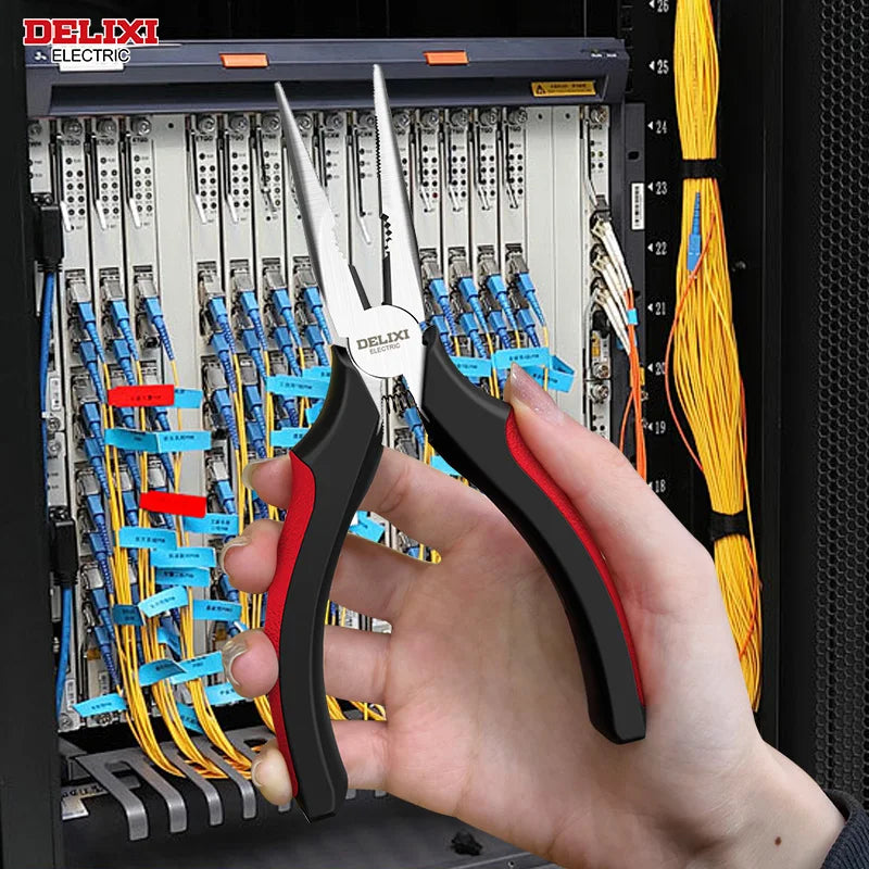Alicate de Eletricista